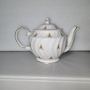 vintage Windsor bone china teapot Swirl pink rose pattern gold Trim 5 Cup 4381